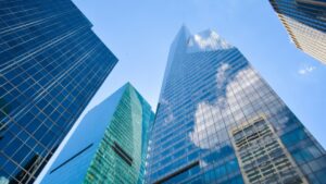 Meysan advises NREC and KNIH on the successful sale of their 50% stake in Mediterranean Investments Holding.